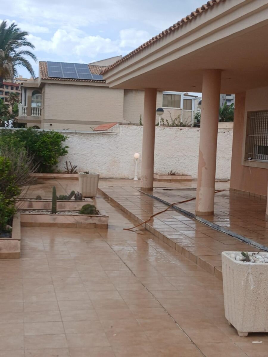 4-Bedroom Villa in Playa del Galán, La Manga del Mar Menor - Image 12