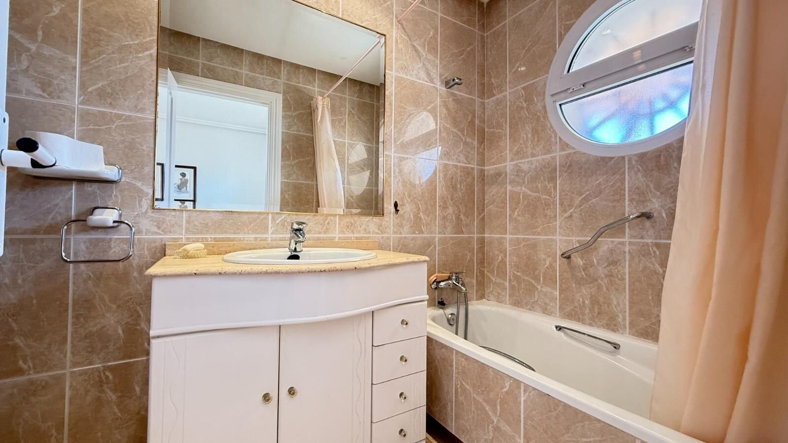 4-Bedroom Villa in Playa del Galán, La Manga del Mar Menor - Image 31