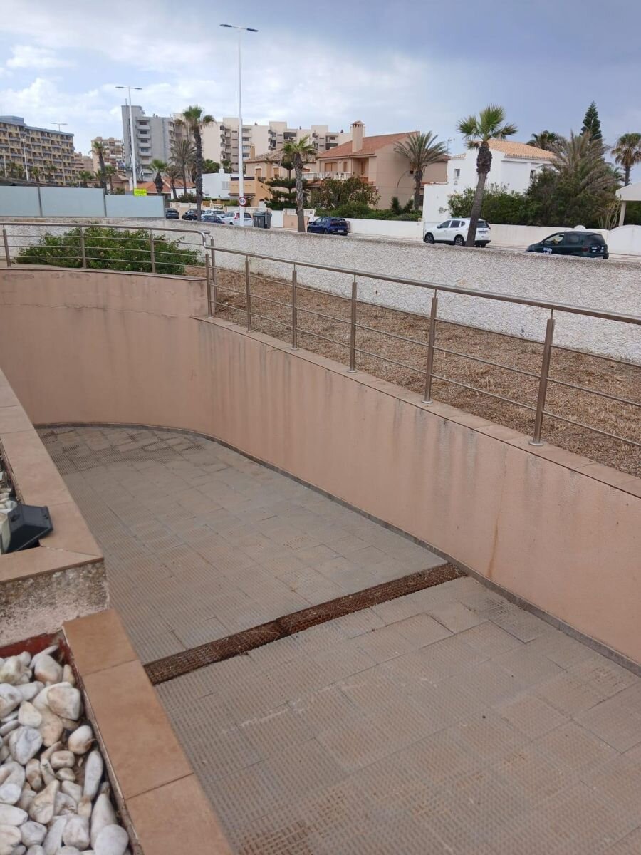 4-Bedroom Villa in Playa del Galán, La Manga del Mar Menor - Image 6