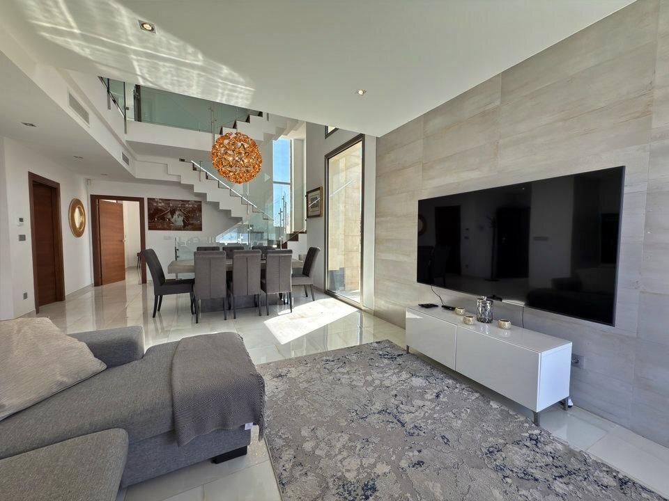 5-Bedroom Villa in Villamartín-las Filipinas, Orihuela Costa - Image 14