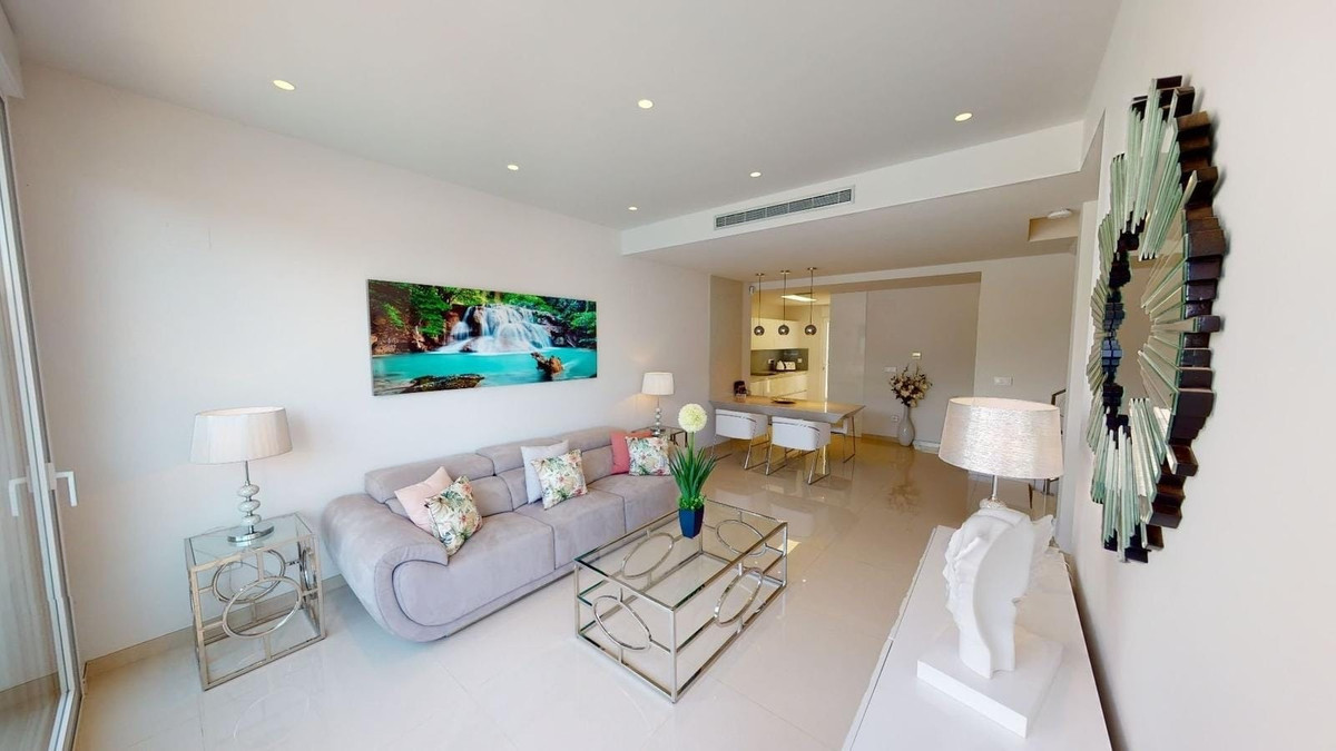 4-Bedroom Detached House in  Torrevieja | Sunny Casas - C... - Image 5