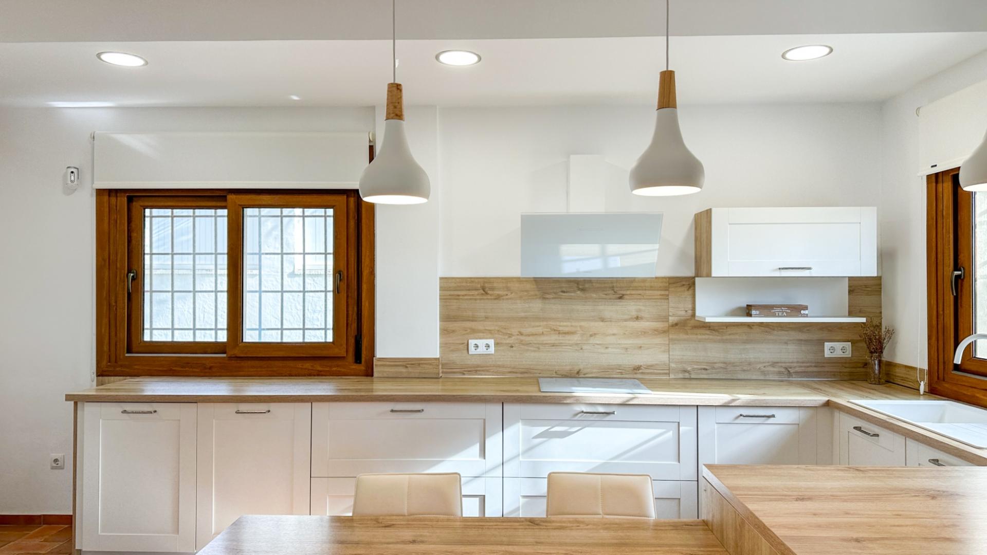 7-Bedroom Villa in Campoamor, Orihuela Costa - Image 37