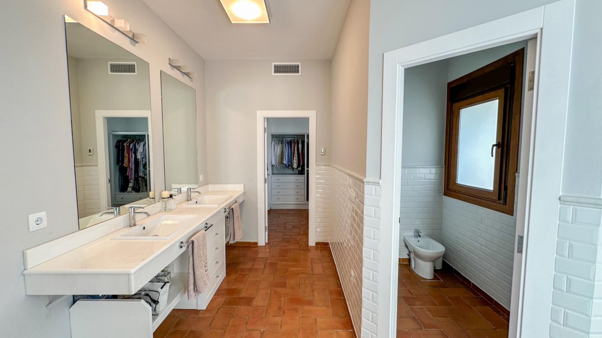 7-Bedroom Villa in Campoamor, Orihuela Costa - Image 46