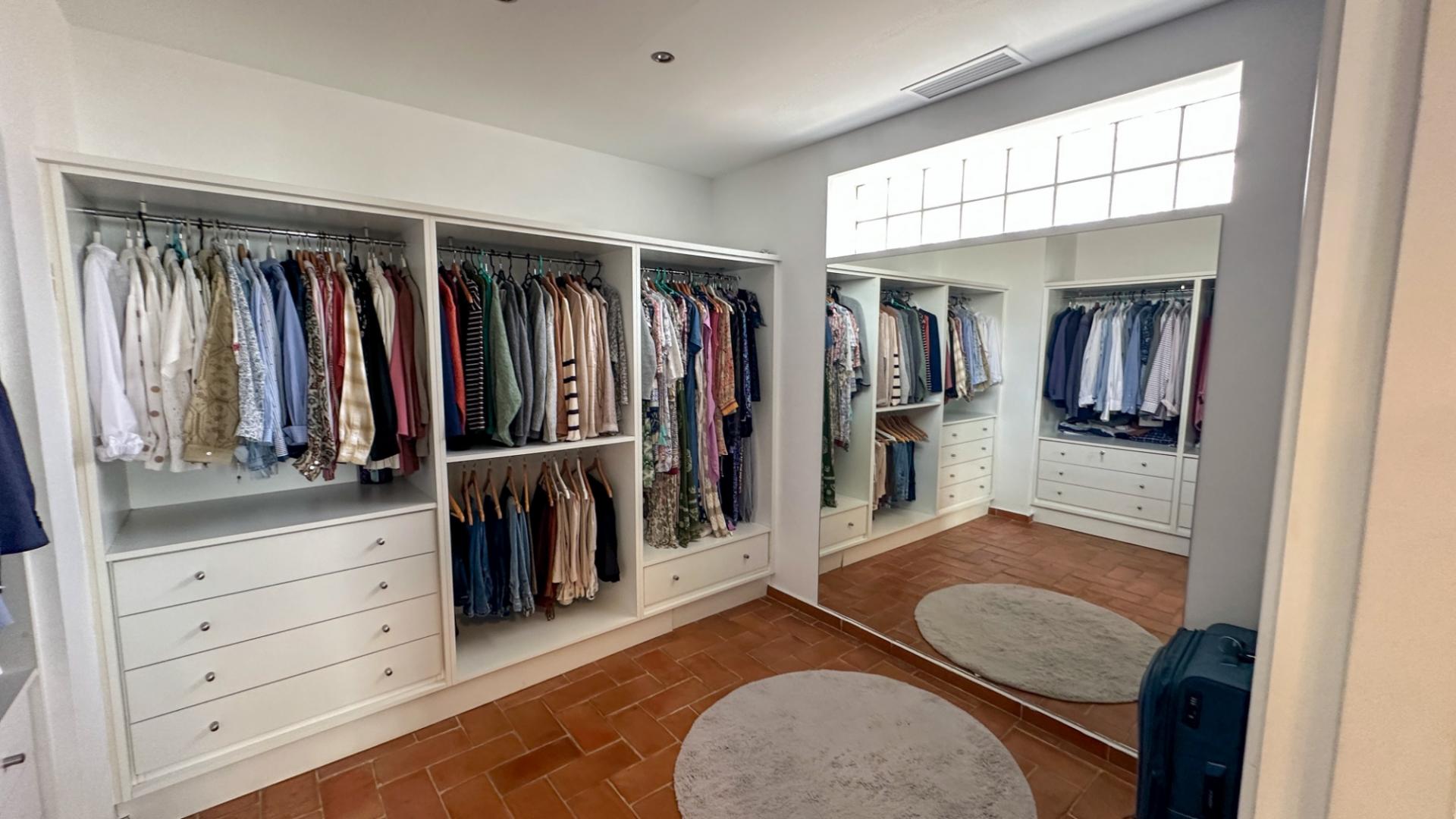 7-Bedroom Villa in Campoamor, Orihuela Costa - Image 47