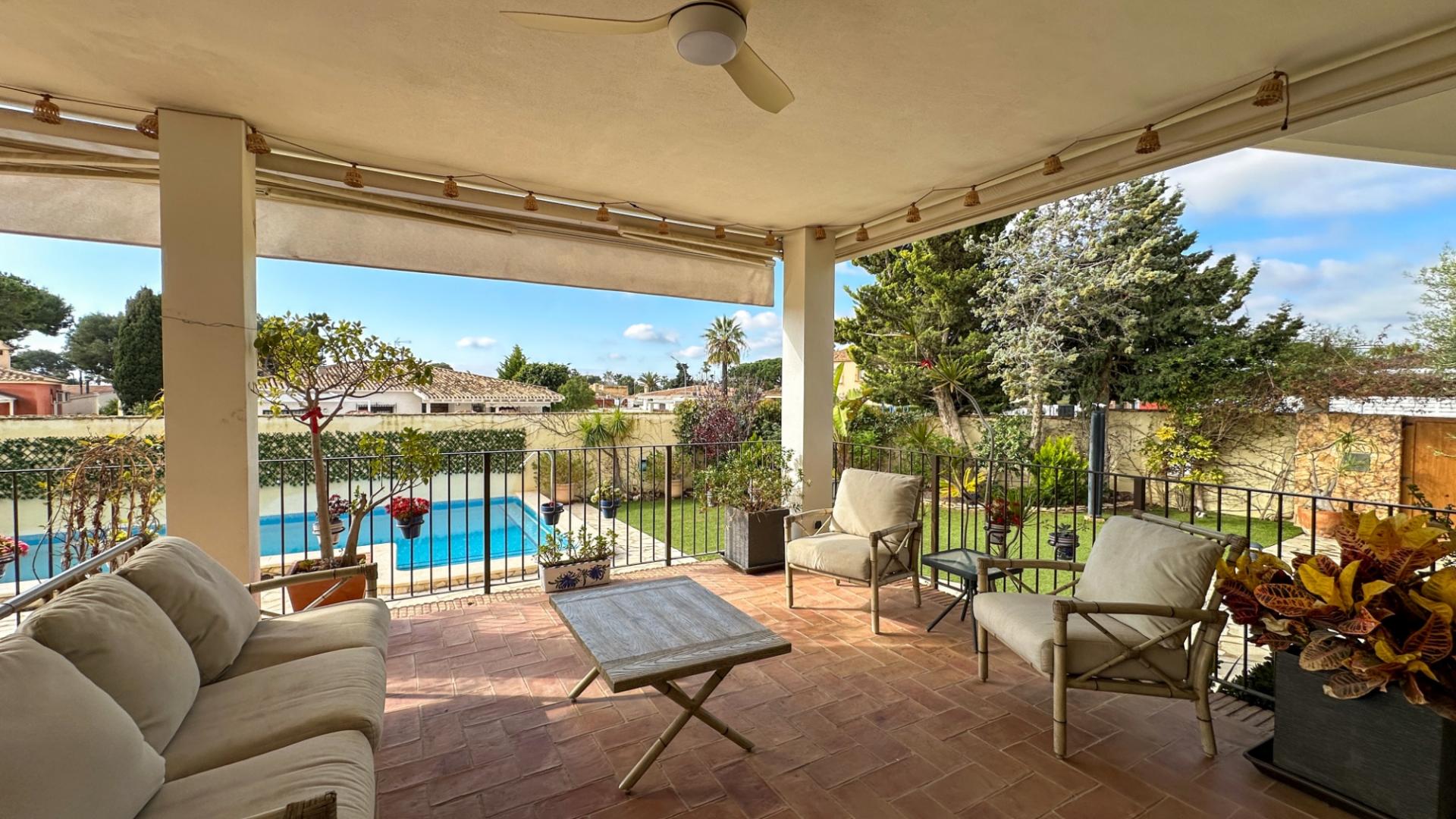 7-Bedroom Villa in Campoamor, Orihuela Costa - Image 7