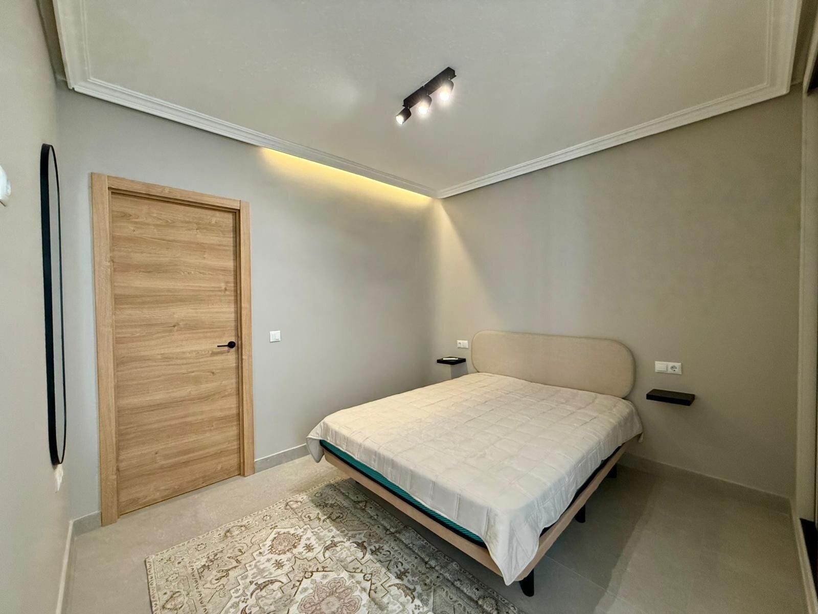 2-Bedroom Apartment in Playa del Cura, Torrevieja - Image 13