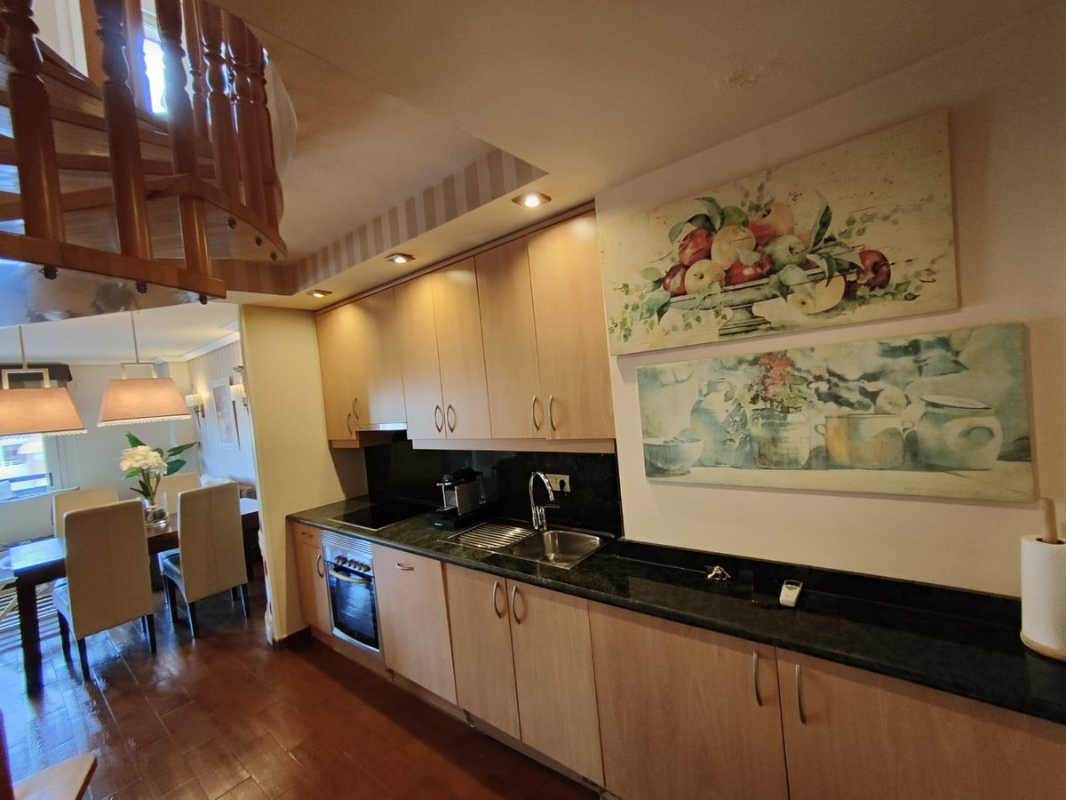 2-Bedroom Middle Floor Apartment in  Villajoyosa | Sunny ... - Image 17