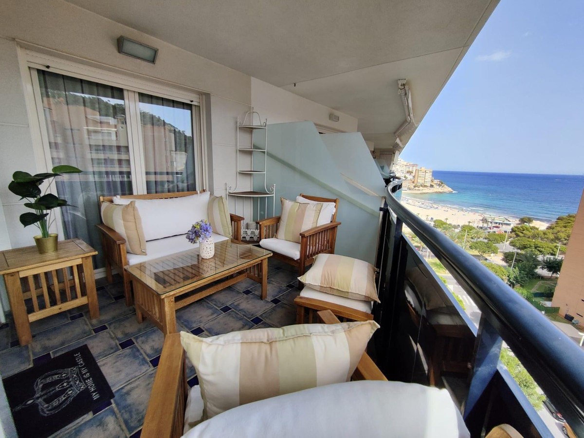 2-Bedroom Middle Floor Apartment in  Villajoyosa | Sunny ... - Image 21