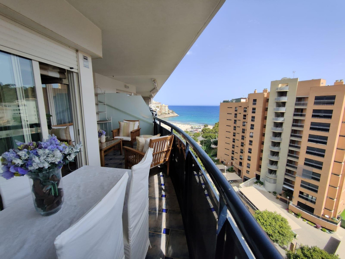 2-Bedroom Middle Floor Apartment in  Villajoyosa | Sunny ... - Image 25