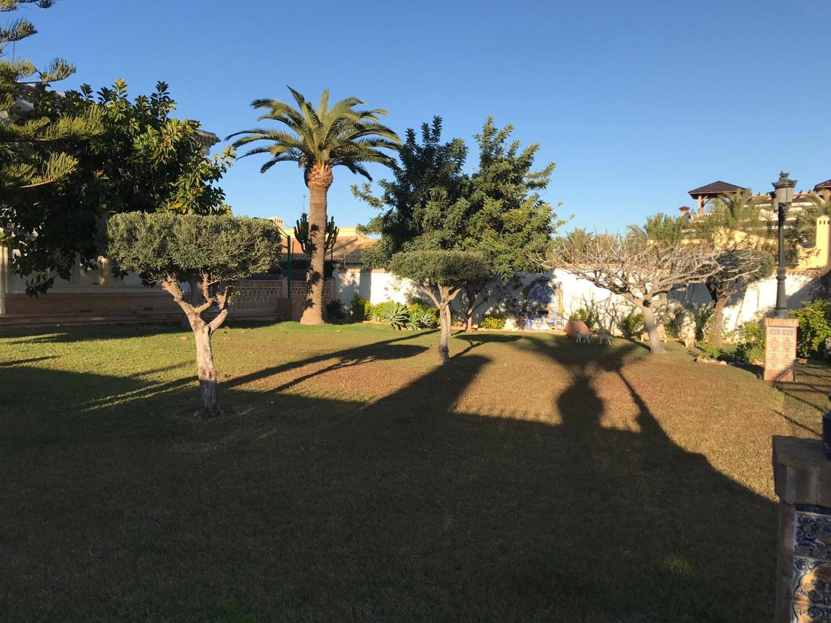 6-Bedroom Villa in Cabo Roig - Image 3