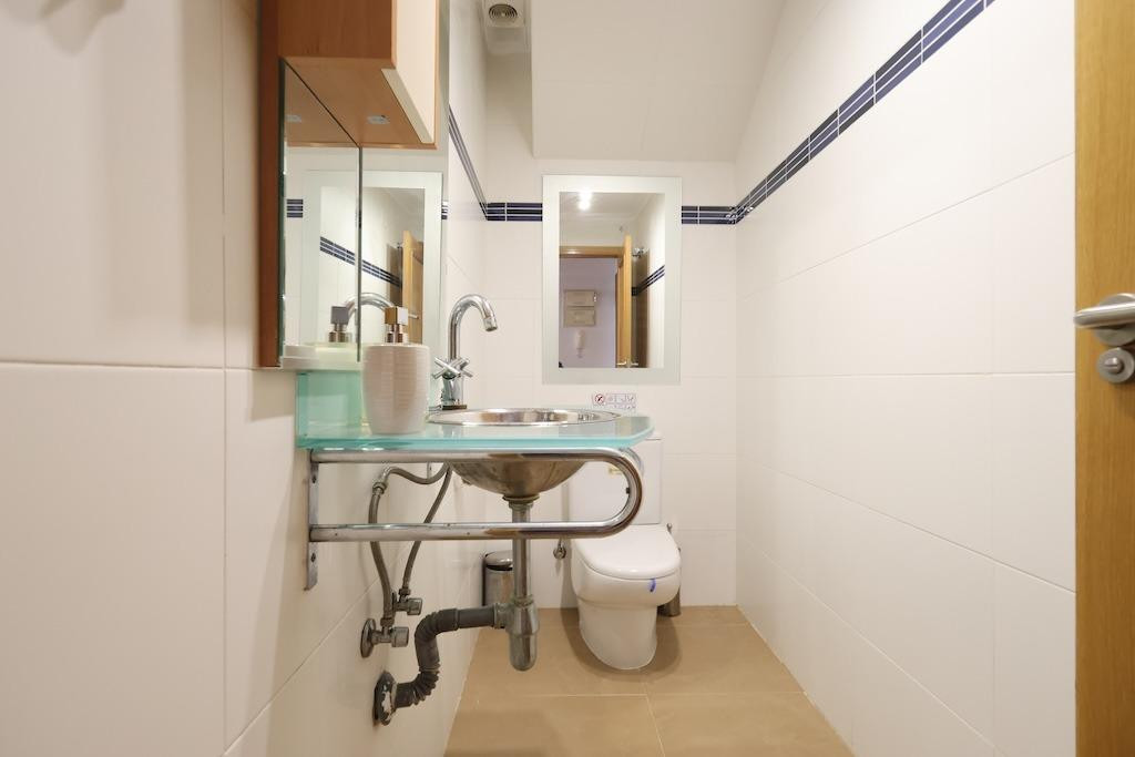 3-Bedroom Penthouse Apartment in Mil Palmeras, Pilar de l... - Image 19