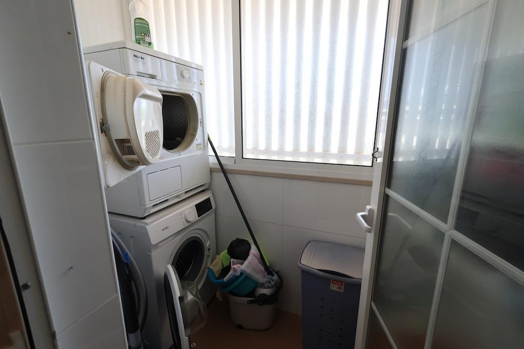 3-Bedroom Penthouse Apartment in Mil Palmeras, Pilar de l... - Image 6