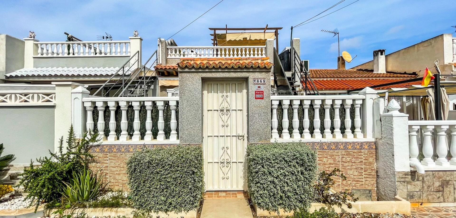 3-Bedroom Bungalow in El Limonar, Torrevieja - Image 27