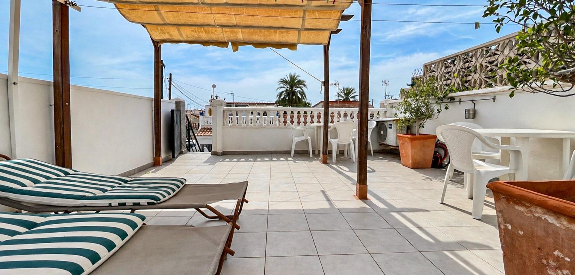 3-Bedroom Bungalow in El Limonar, Torrevieja - Image 7