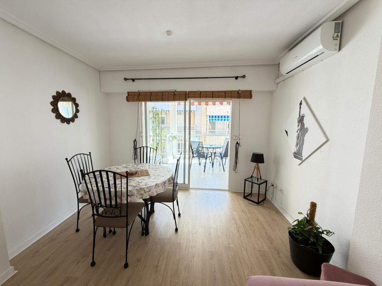 Appartement de 2 Chambres à Estacion de Autobuses, Torrevieja - Image 5