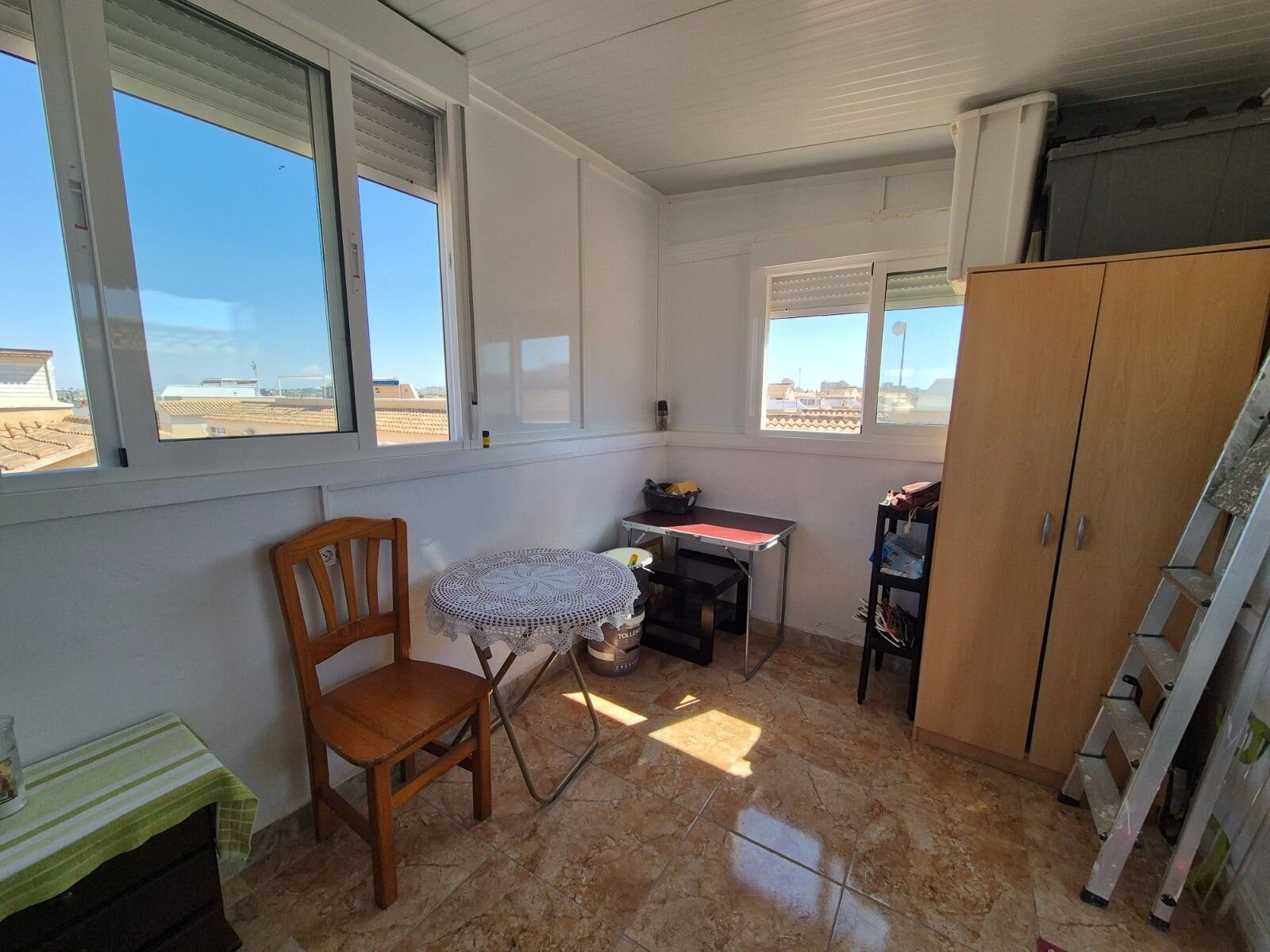 Bungalow de 2 Chambres à Centro, Torrevieja - Image 27
