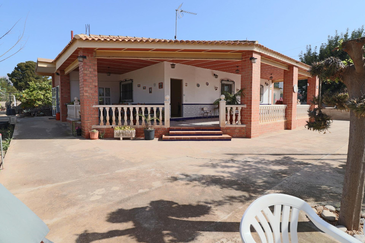 2-Bedroom Detached House in Benidorm | Sunny Casas - Cos... - Image 2