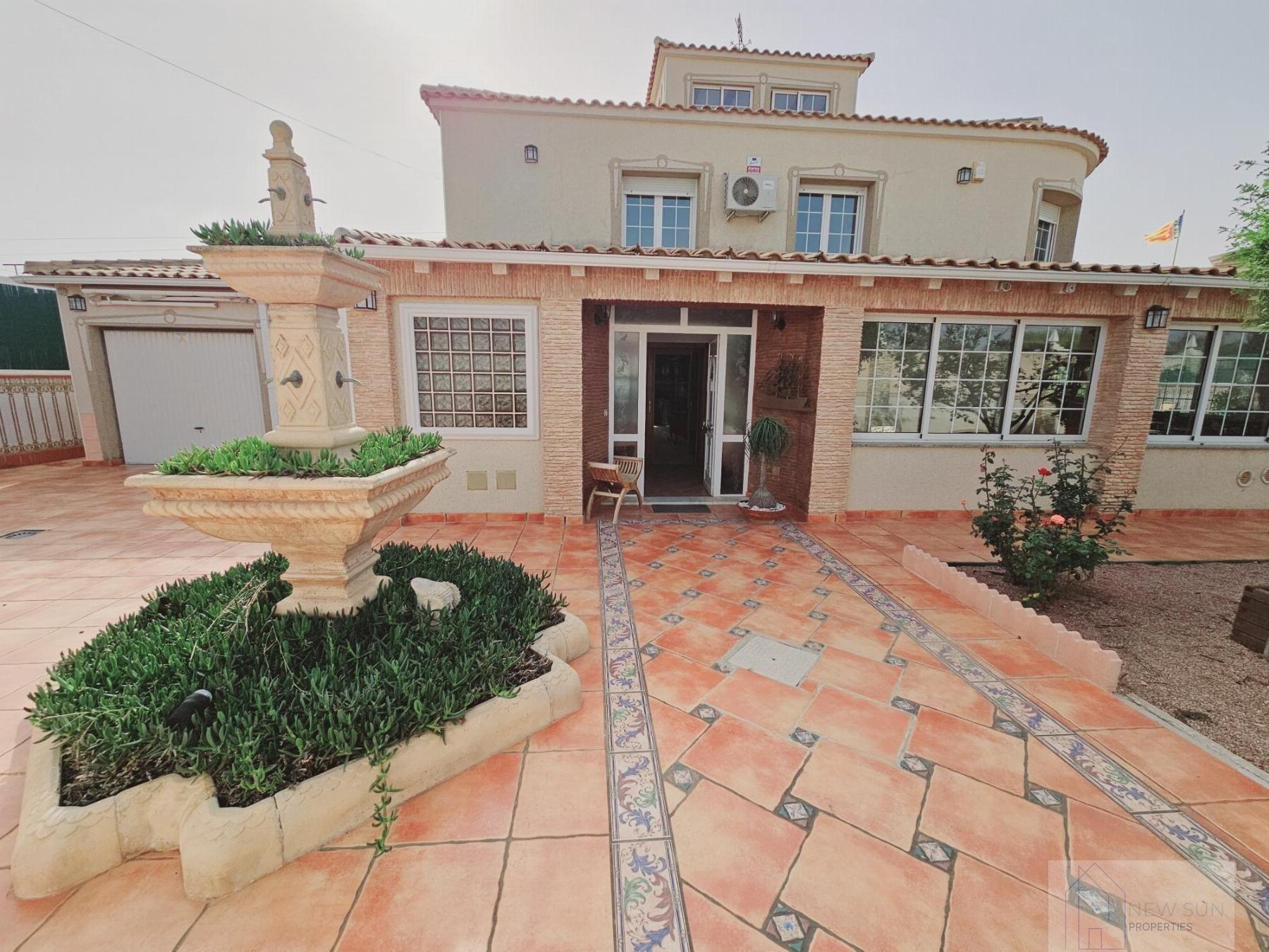5-Zimmer Villa in La Siesta - El Salado - Torreta, Torrevieja - Image 1