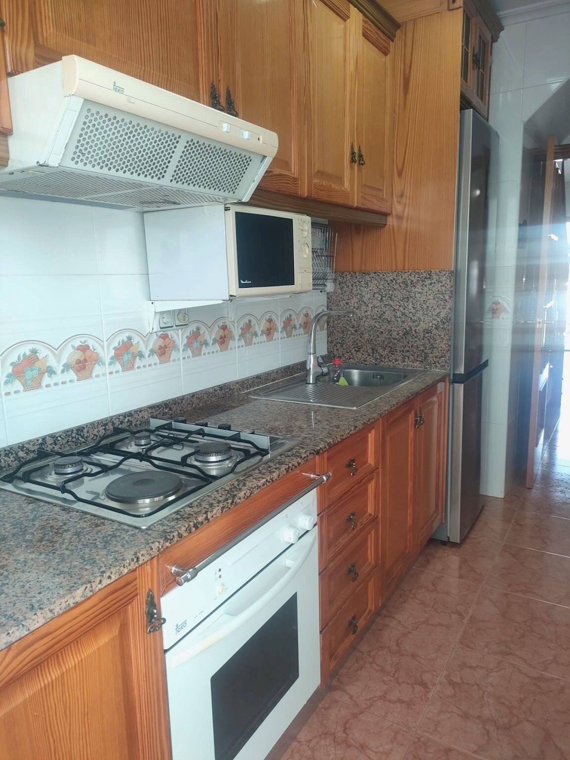 4-Bedroom House in Pilar de la Horadada - Image 11