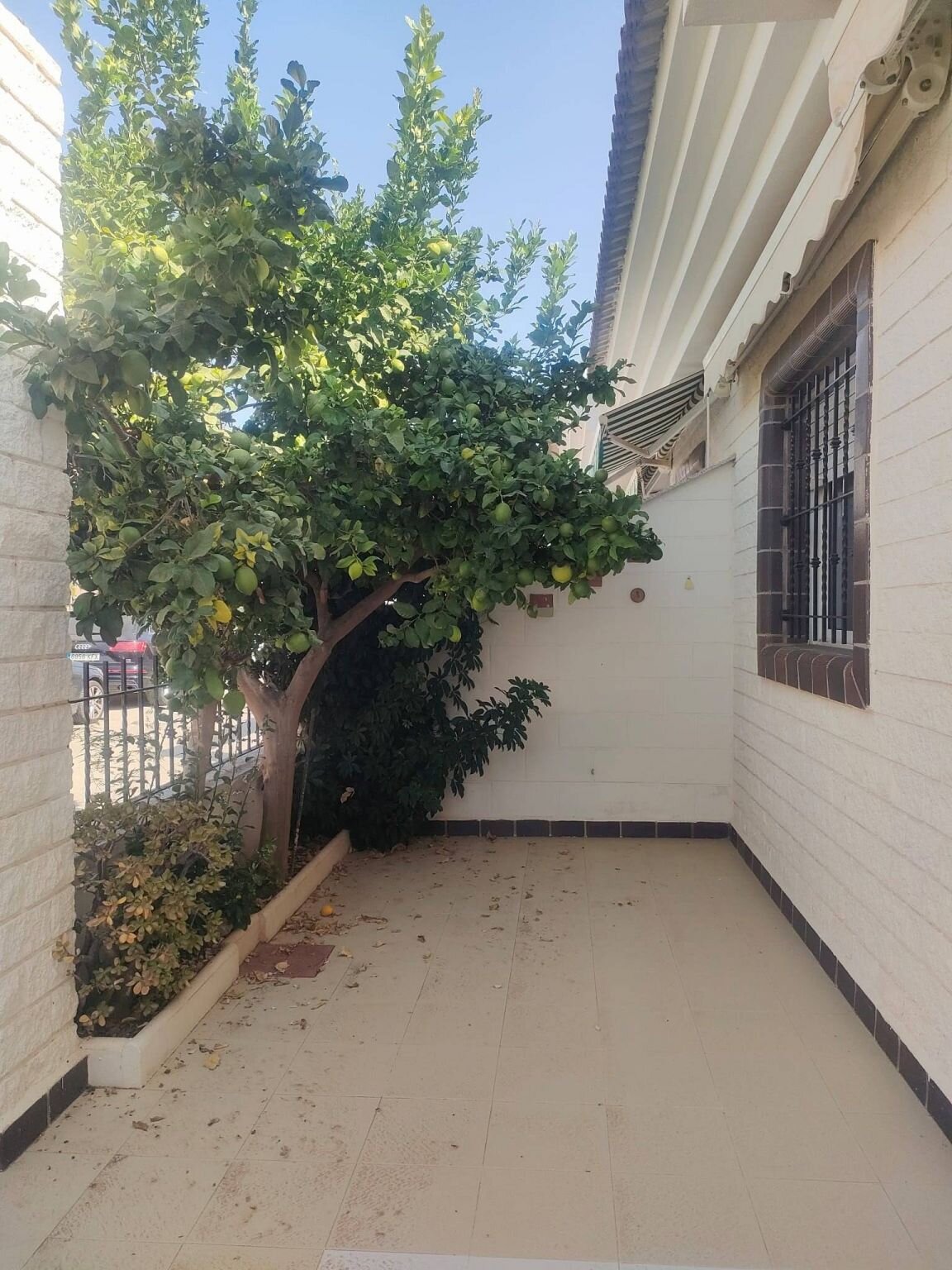 4-Bedroom House in Pilar de la Horadada - Image 31