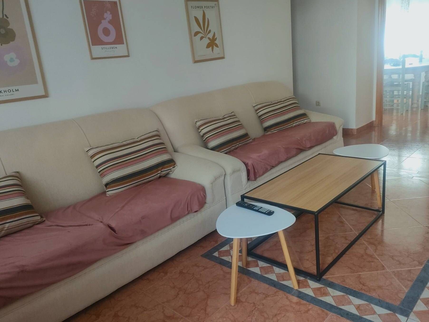 4-Bedroom House in Pilar de la Horadada - Image 6