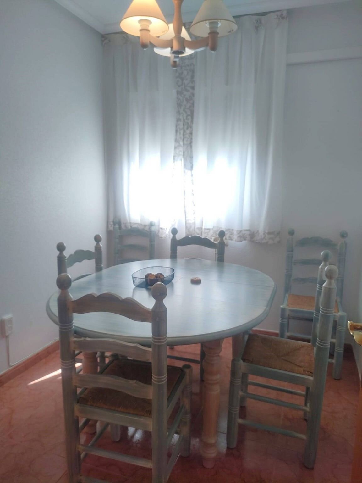 4-Bedroom House in Pilar de la Horadada - Image 9
