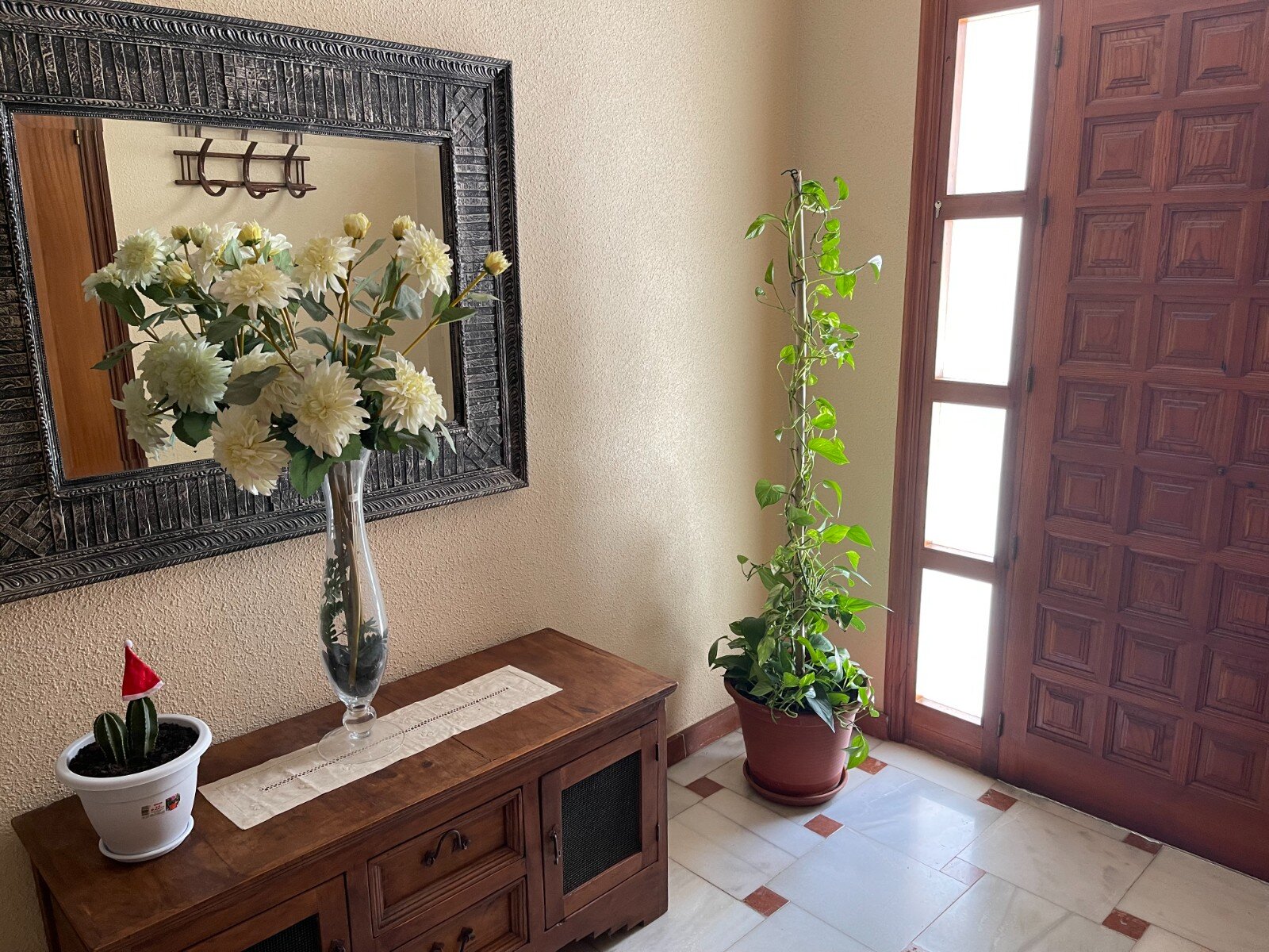 Villa met 5 Slaapkamers in Pueblo, San Miguel de Salinas - Image 2