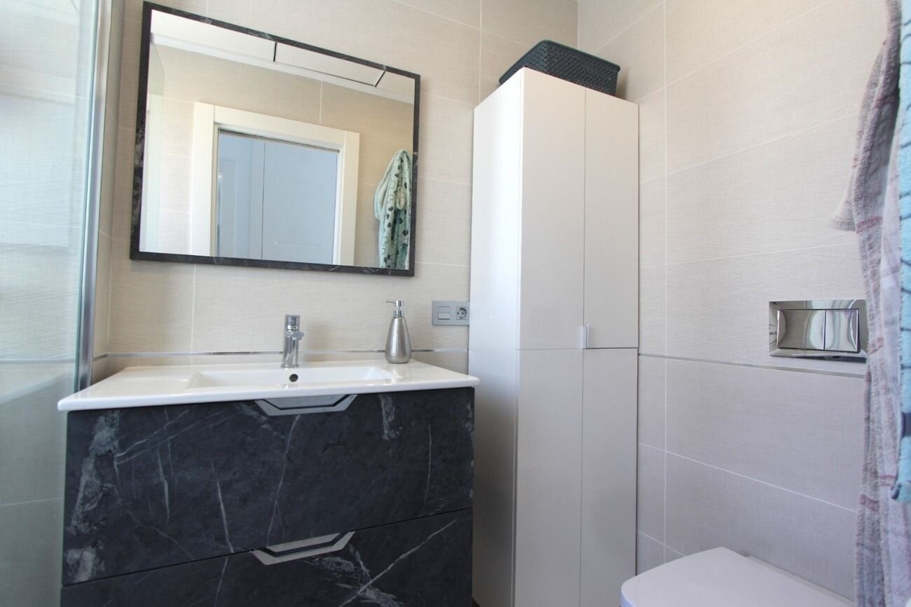5-Bedroom Villa in Las Filipinas, Orihuela Costa - Image 16