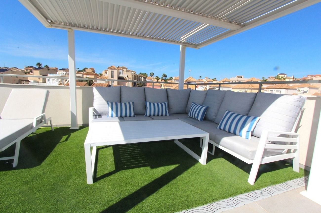 5-Bedroom Villa in Las Filipinas, Orihuela Costa - Image 21