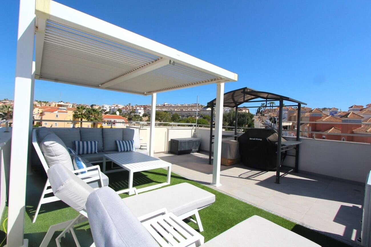 5-Bedroom Villa in Las Filipinas, Orihuela Costa - Image 23