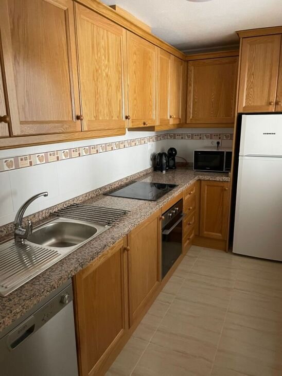 2-Bedroom Apartment in Pueblo, San Miguel de Salinas - Image 4