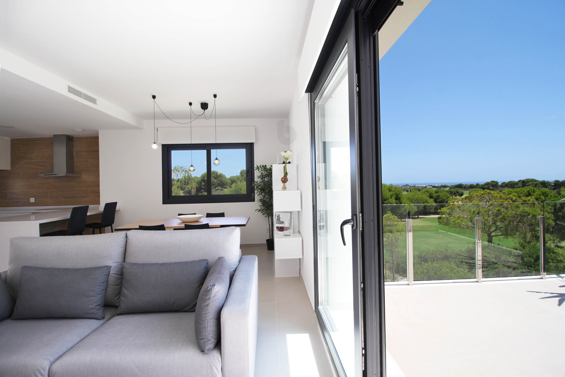 Appartement rez-de-chaussée de 3 Chambres à, Pinar de Campoverde - Image 2