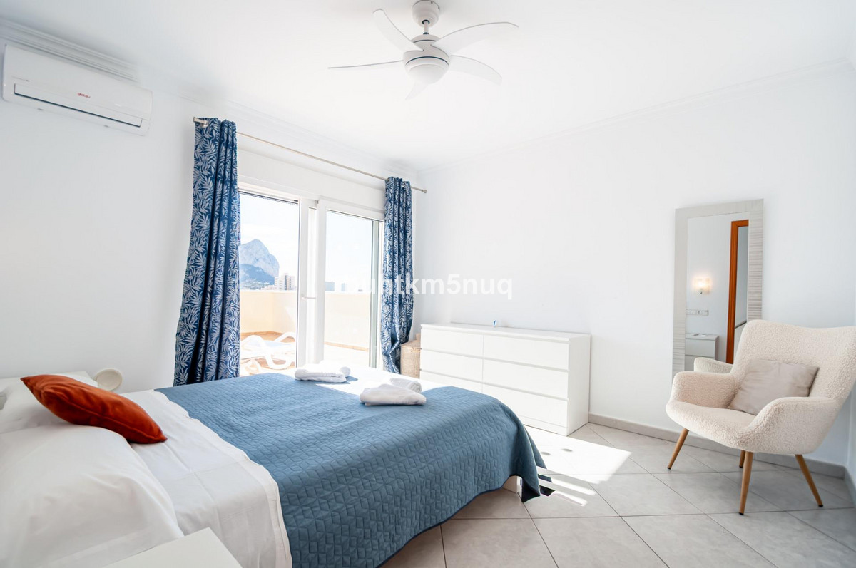 3-Bedroom Detached House in Calpe | Sunny Casas - Costa ... - Image 19