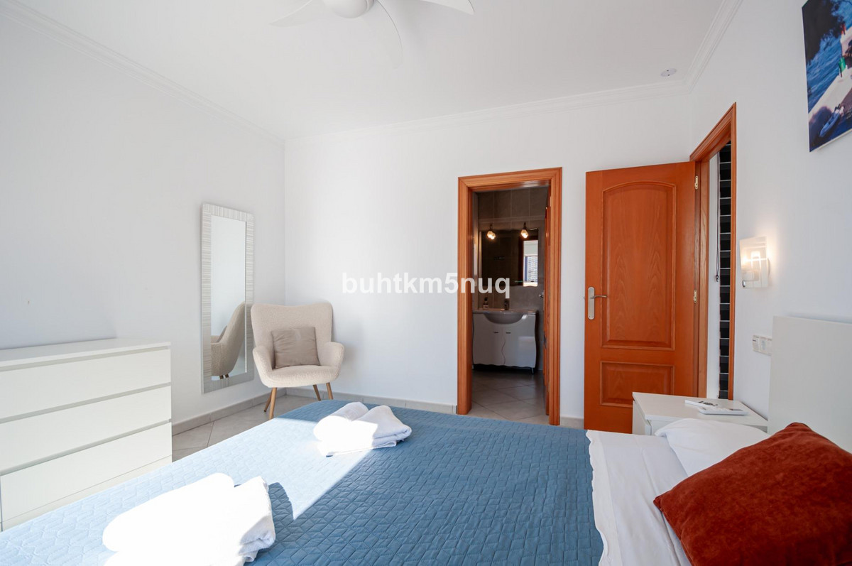 3-Bedroom Detached House in Calpe | Sunny Casas - Costa ... - Image 20