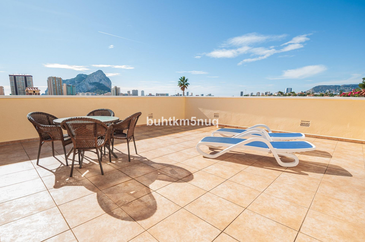 3-Bedroom Detached House in Calpe | Sunny Casas - Costa ... - Image 23