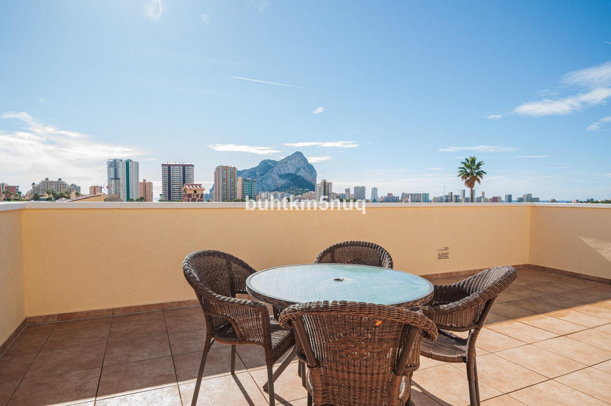 3-Bedroom Detached House in Calpe | Sunny Casas - Costa ... - Image 24