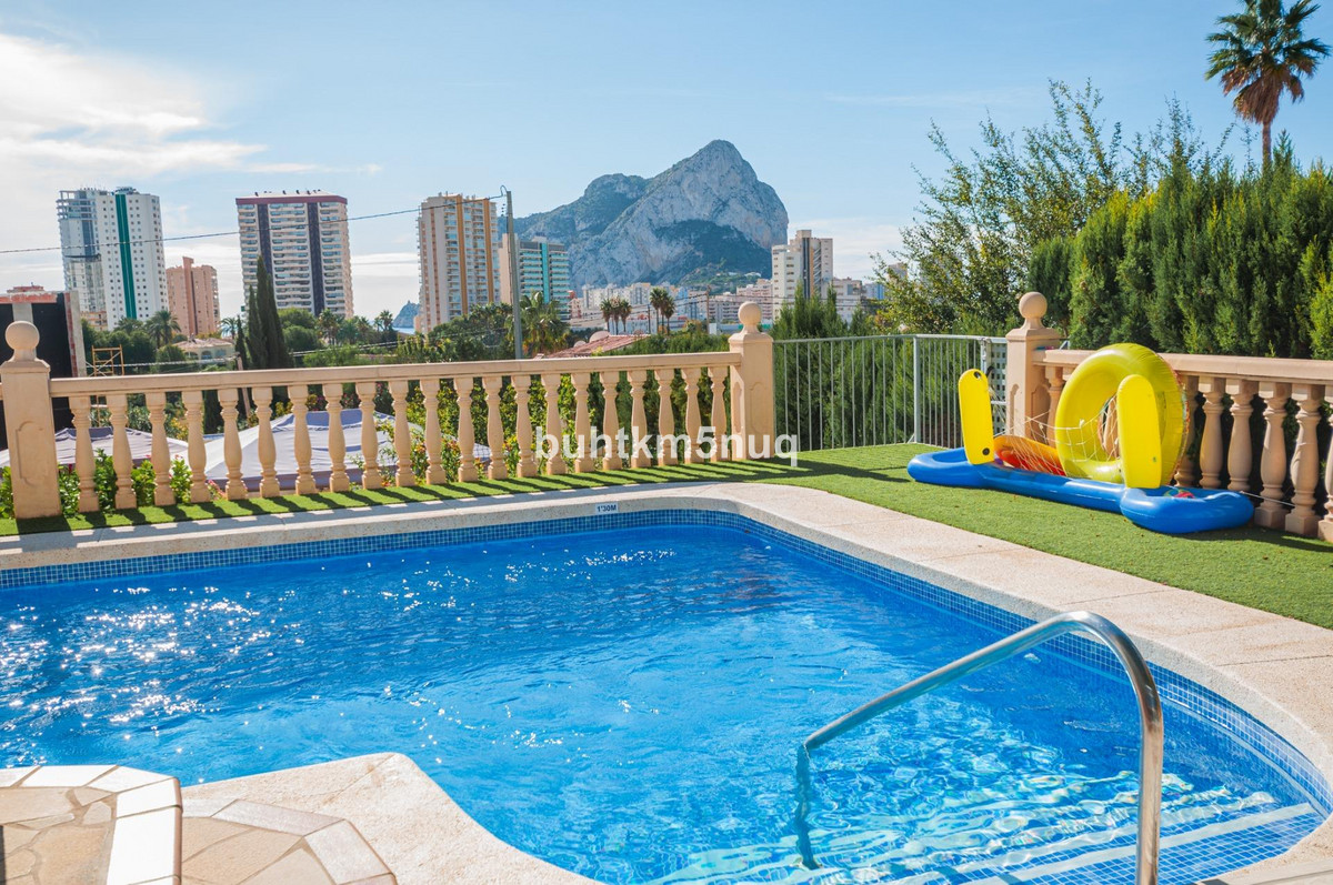 3-Bedroom Detached House in Calpe | Sunny Casas - Costa ... - Image 8