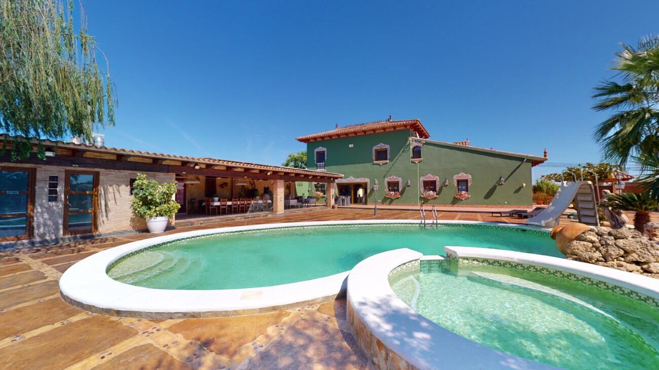 4-Zimmer Villa in Comunidad Valenciana, Almoradi - Image 2