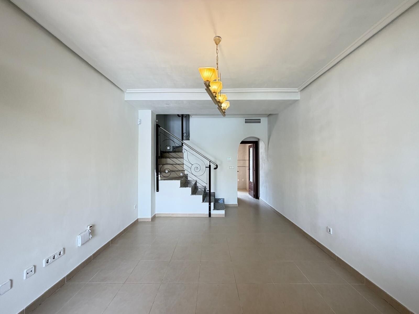 2-Bedroom House in Rojales - Image 11