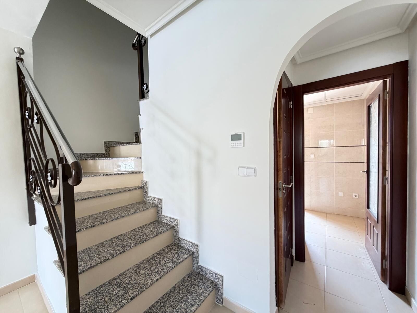 2-Bedroom House in Rojales - Image 15