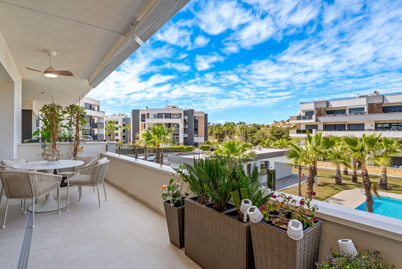 Mieszkanie z 2 Sypialniami w Lomas de Cabo Roig, Orihuela Costa - Image 1