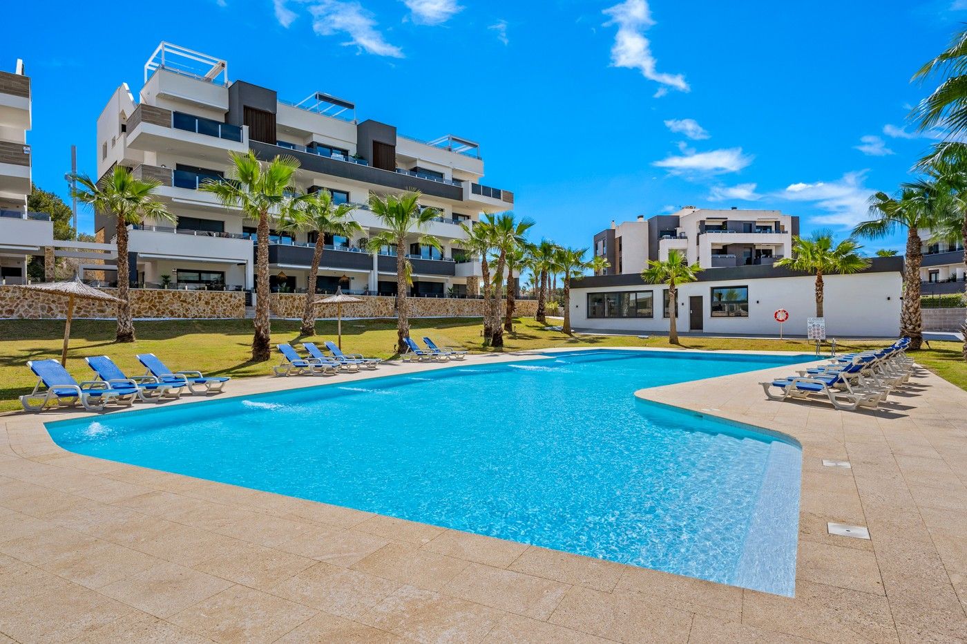 Mieszkanie z 2 Sypialniami w Lomas de Cabo Roig, Orihuela Costa - Image 6