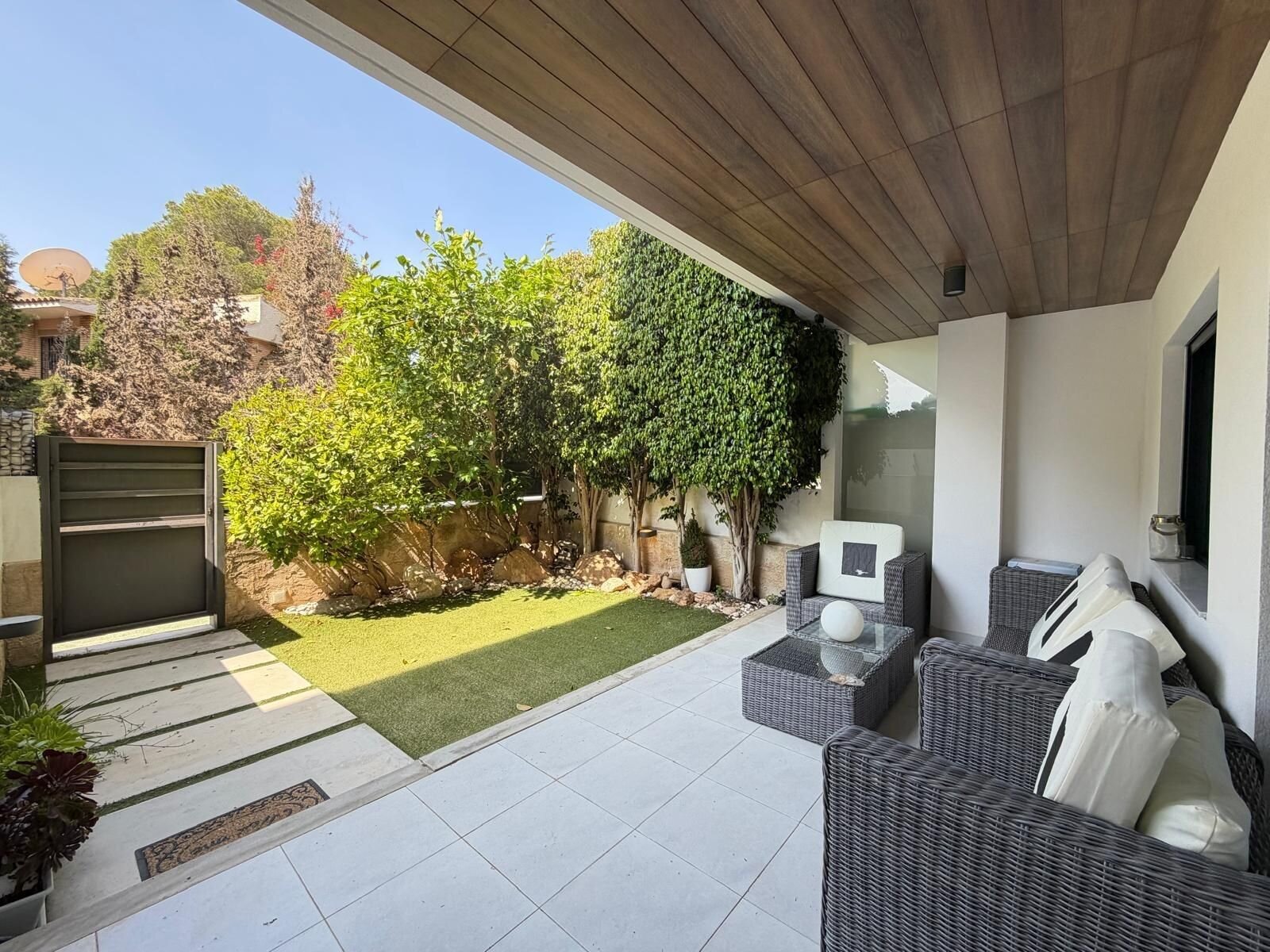 3-Bedroom Apartment in Altos de Campoamor, Orihuela Costa - Image 3