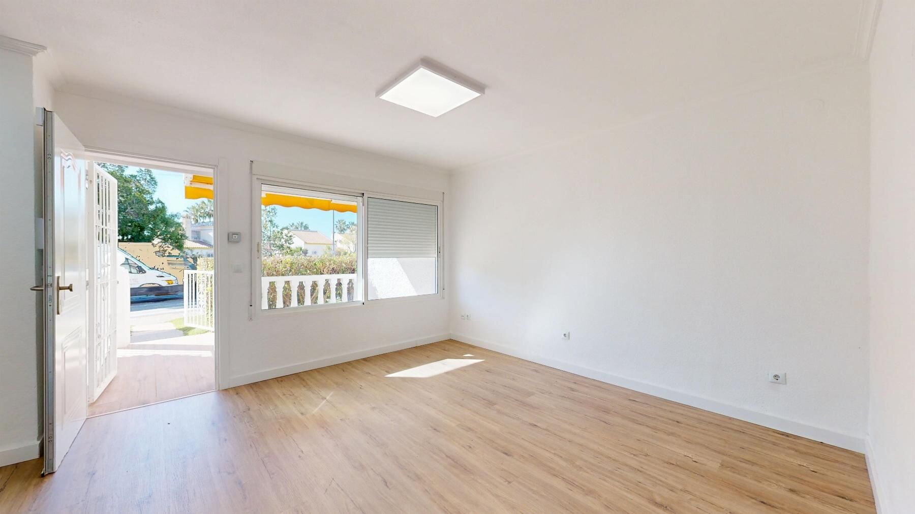 2-Zimmer Bungalow in Villamartín-las Filipinas, Orihuela Costa - Image 11