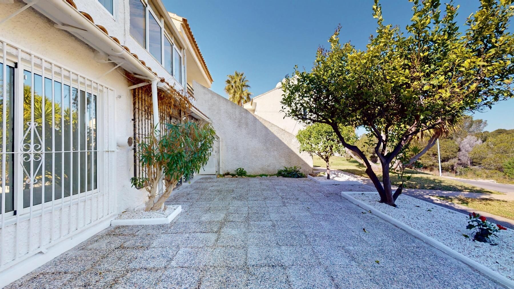 2-Zimmer Bungalow in Villamartín-las Filipinas, Orihuela Costa - Image 34