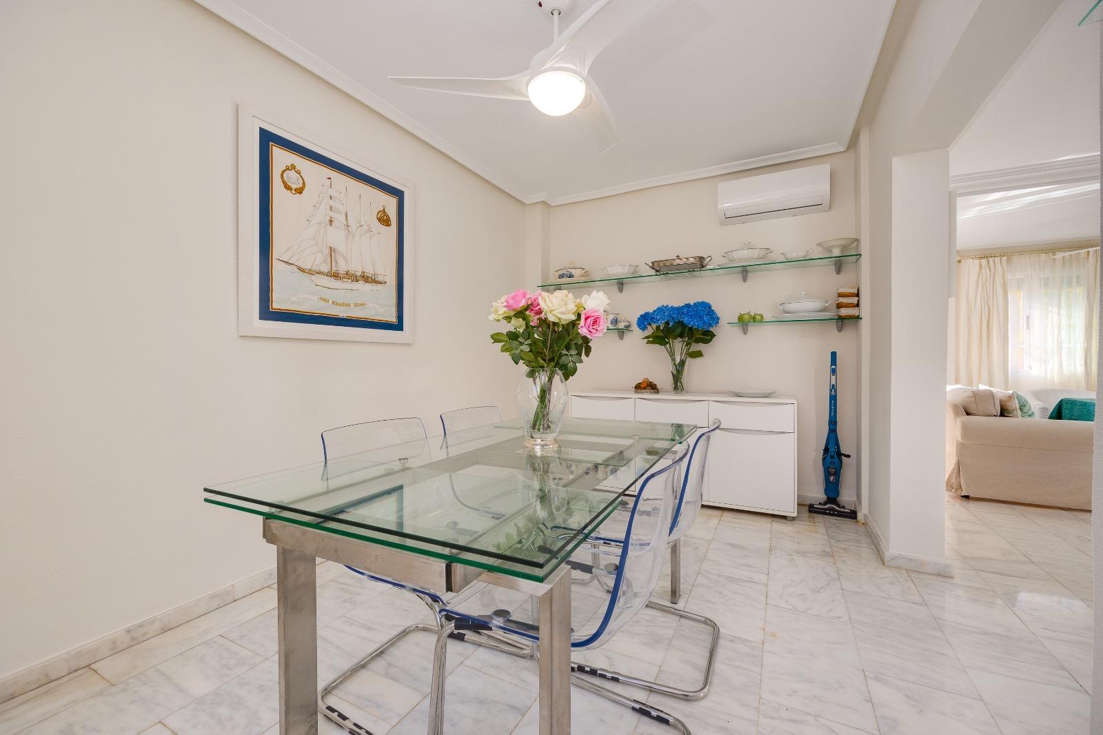 4-Bedroom House in Las Filipinas, Orihuela Costa - Image 21