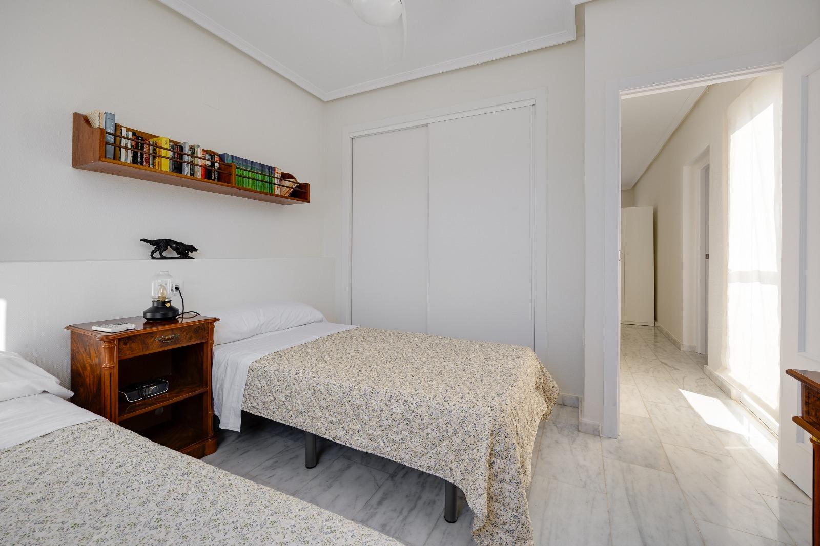 4-Bedroom House in Las Filipinas, Orihuela Costa - Image 29