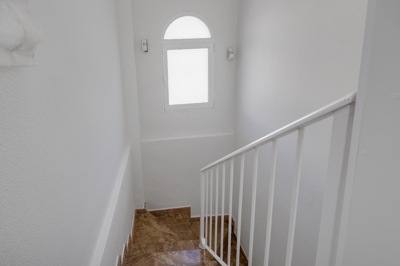 4-Bedroom House in Las Filipinas, Orihuela Costa - Image 38