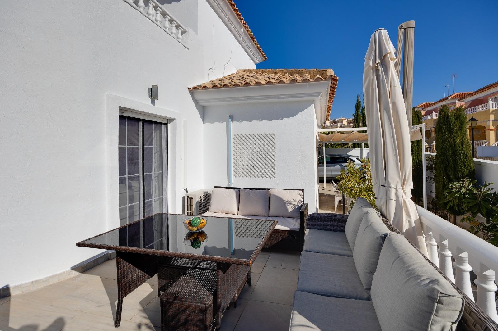 4-Bedroom House in Las Filipinas, Orihuela Costa - Image 66