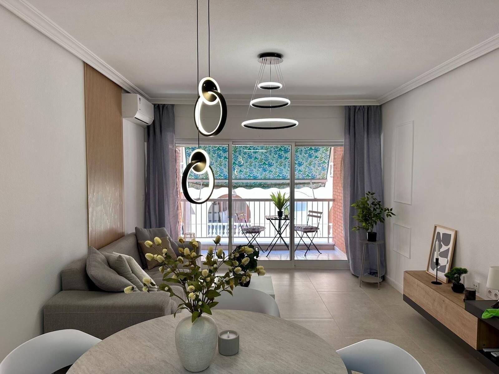 Appartement met 2 Slaapkamers in Estacion de Autobuses, Torrevieja - Image 25